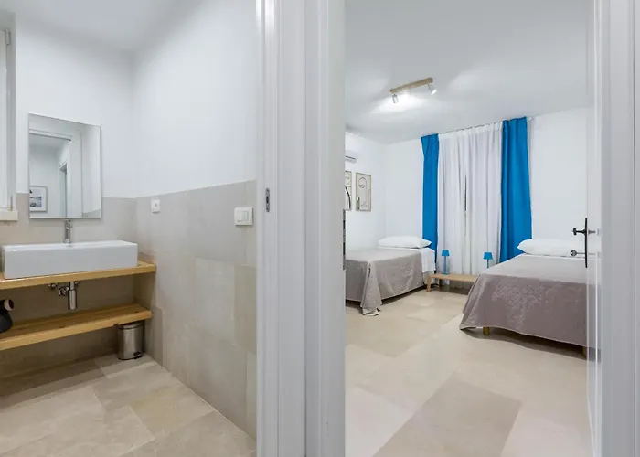 Piazzetta Dei Trulli By Perle Di Puglia *