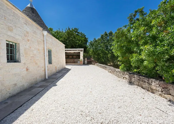 Piazzetta Dei Trulli By Perle Di Puglia 치스테르니노