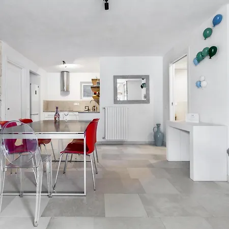 Piazzetta Dei Trulli By Perle Di Puglia *