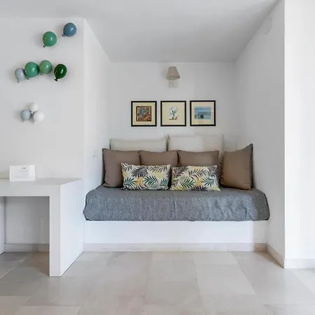 Piazzetta Dei Trulli By Perle Di Puglia * Cisternino